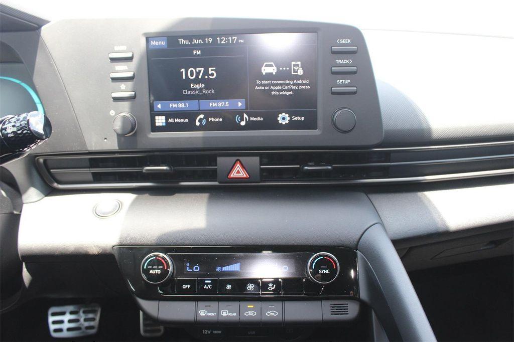 new 2025 Hyundai Elantra car, priced at $21,035