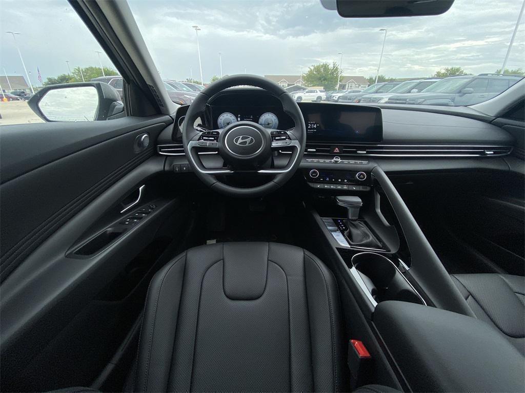new 2024 Hyundai Elantra car, priced at $24,080