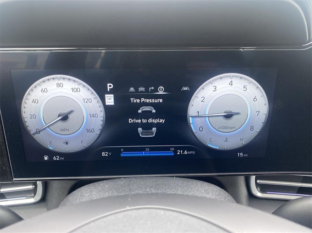 new 2024 Hyundai Elantra car, priced at $24,080