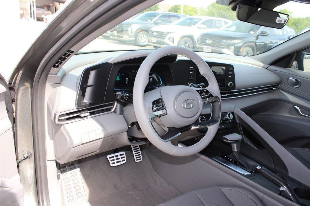 new 2025 Hyundai Elantra car, priced at $21,020