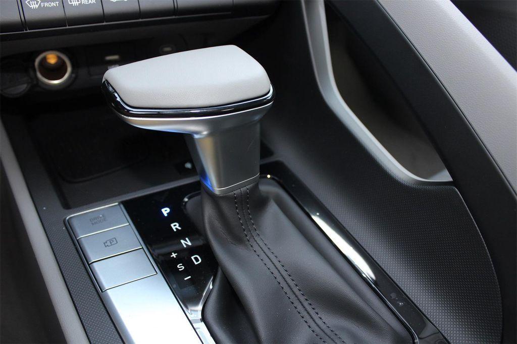 new 2025 Hyundai Elantra car, priced at $21,020