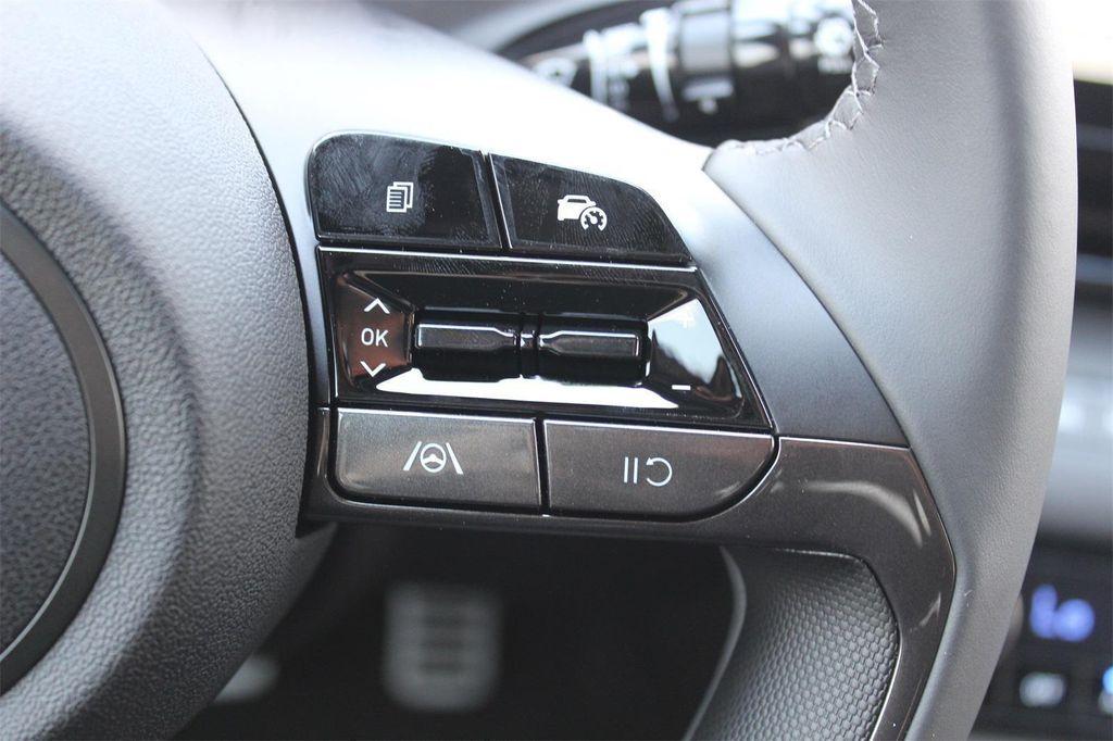 new 2025 Hyundai ELANTRA HEV car, priced at $28,125