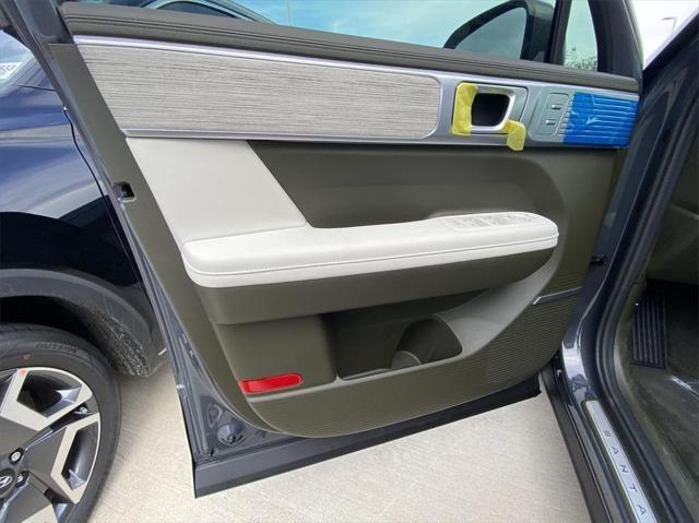 new 2025 Hyundai Santa Fe car, priced at $46,592