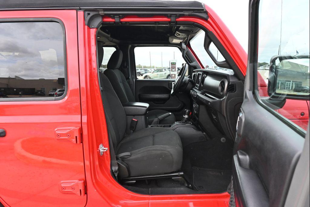 used 2019 Jeep Wrangler Unlimited car, priced at $26,999