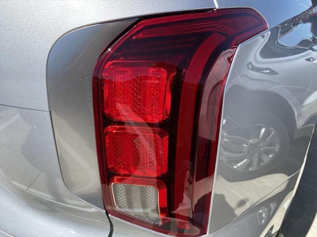 new 2025 Hyundai Palisade car, priced at $40,803