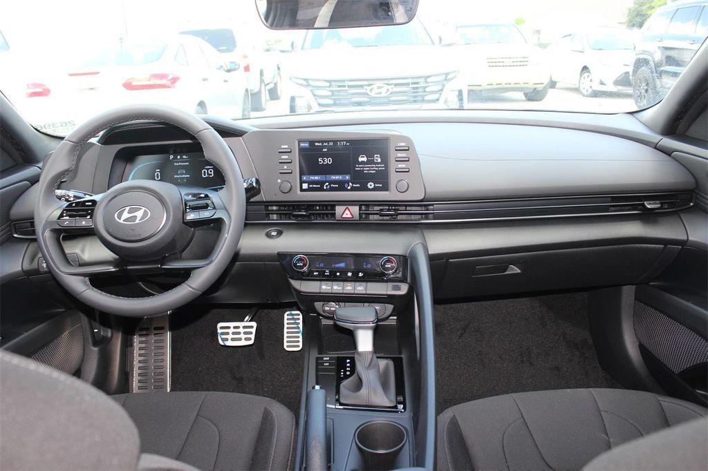 new 2025 Hyundai Elantra car, priced at $24,455
