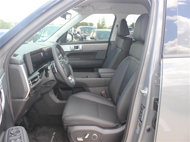 used 2025 Hyundai Santa Fe car, priced at $34,999