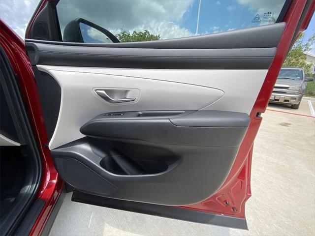 new 2025 Hyundai Tucson car, priced at $27,558