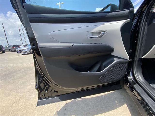 new 2025 Hyundai Tucson car, priced at $32,112