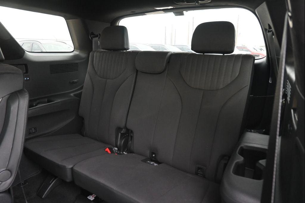 new 2025 Hyundai Palisade car, priced at $52,126