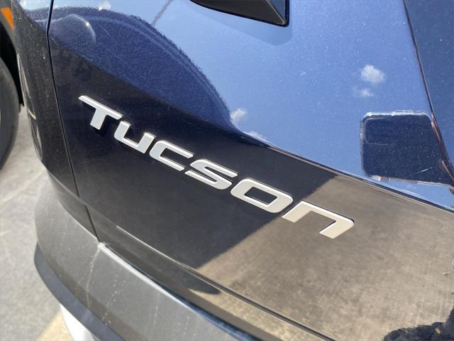 new 2025 Hyundai TUCSON Hybrid car, priced at $37,860