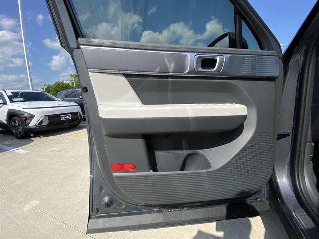 new 2025 Hyundai Santa Fe car, priced at $35,522