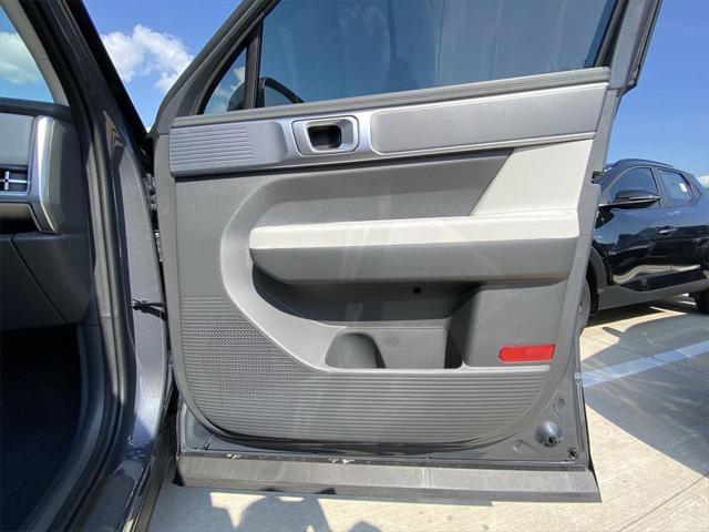new 2025 Hyundai Santa Fe car, priced at $35,522