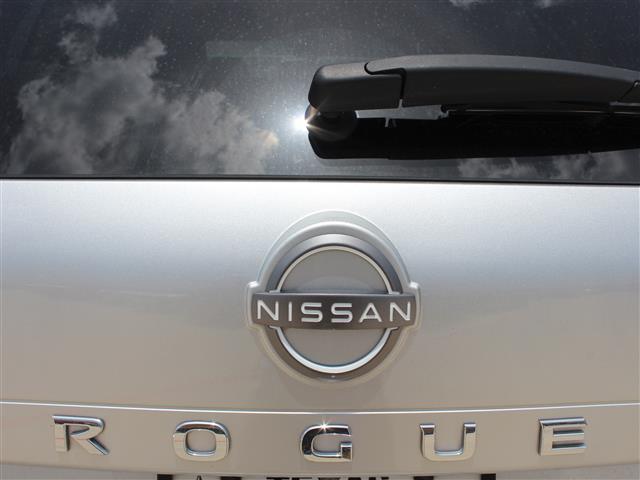 used 2023 Nissan Rogue car, priced at $22,999