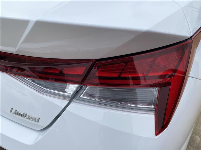 used 2025 Hyundai Elantra car, priced at $26,999