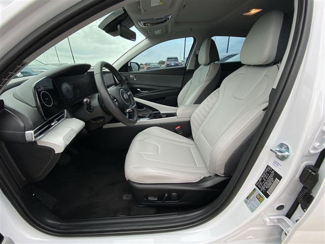 used 2025 Hyundai Elantra car, priced at $26,999