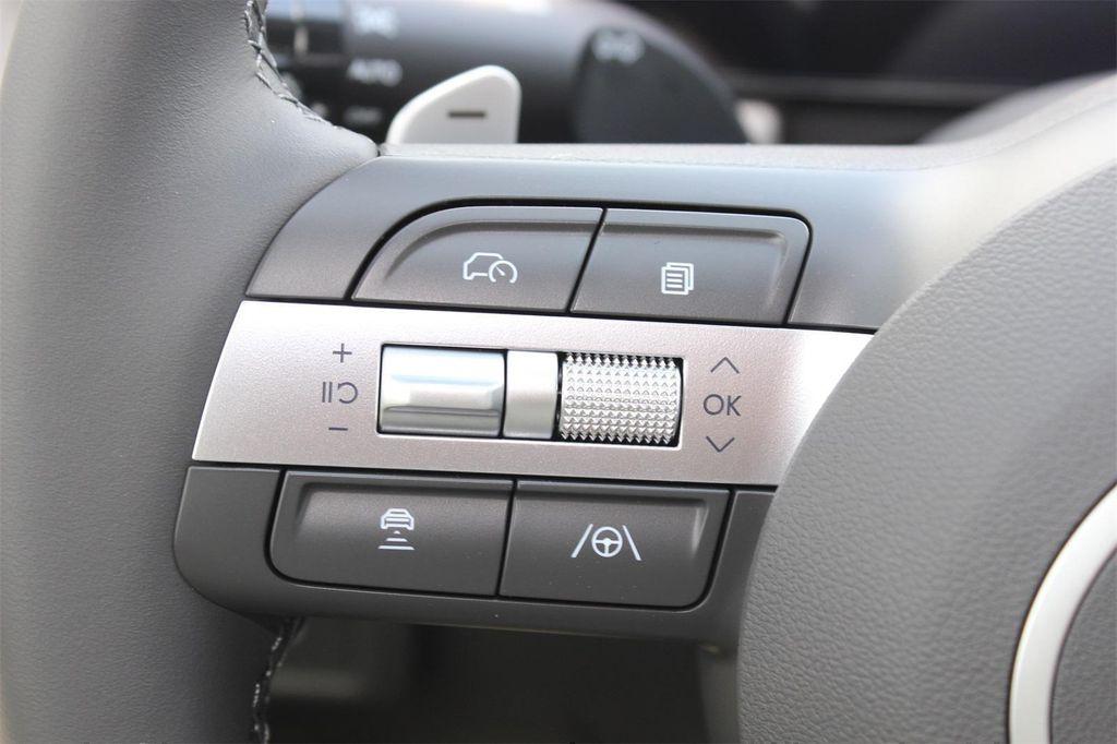 new 2025 Hyundai Sonata Hybrid car, priced at $32,761
