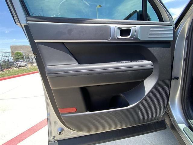 used 2024 Hyundai Santa Fe car, priced at $33,796