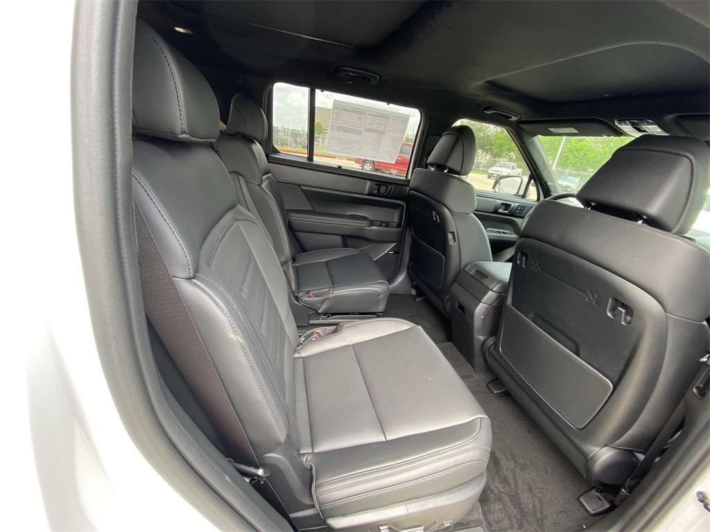 new 2025 Hyundai SANTA FE HEV car, priced at $47,948