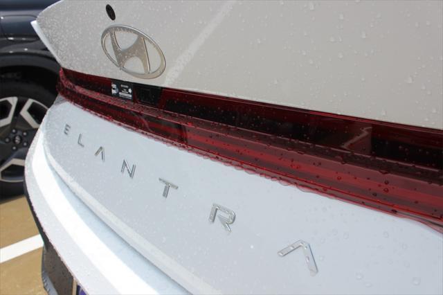 new 2025 Hyundai ELANTRA HEV car, priced at $27,259