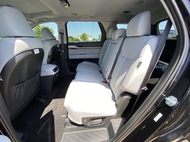 new 2025 Hyundai Palisade car, priced at $45,627