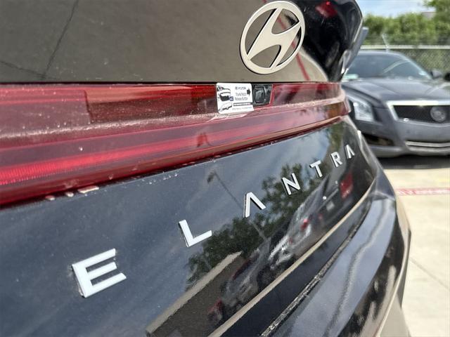 new 2025 Hyundai Elantra car, priced at $26,985