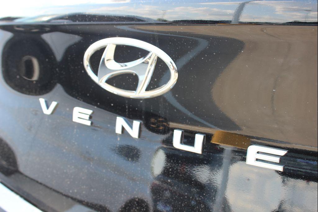 new 2025 Hyundai Venue car, priced at $23,862
