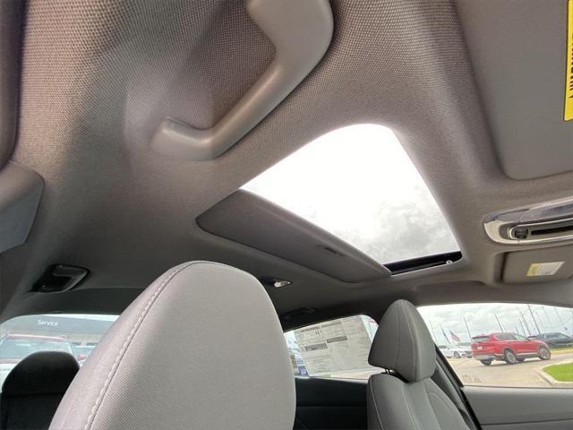 new 2025 Hyundai Elantra car, priced at $26,971