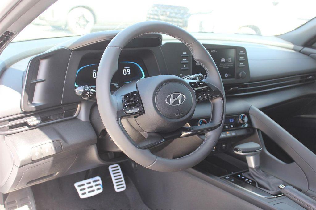 new 2025 Hyundai Elantra car, priced at $21,665