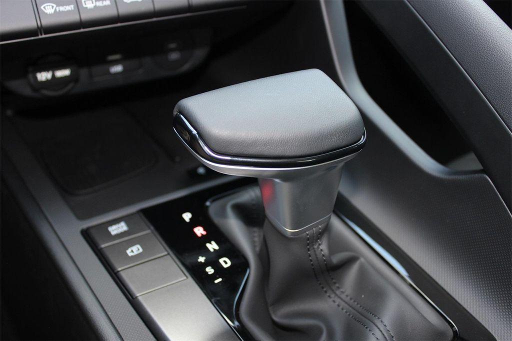 new 2025 Hyundai Elantra car, priced at $21,665