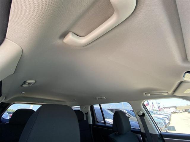 used 2025 Hyundai Santa Fe car, priced at $30,494