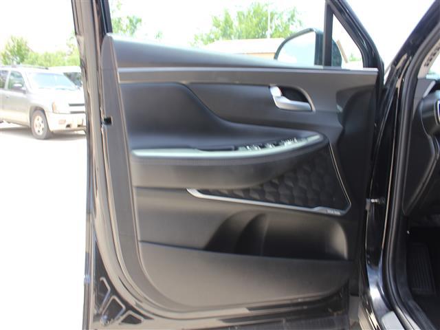 used 2023 Hyundai Santa Fe car, priced at $30,999