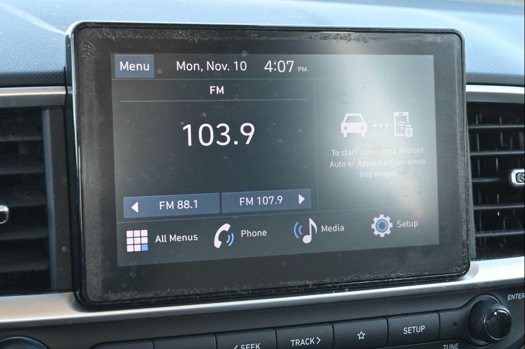 used 2024 Hyundai Venue car, priced at $18,998