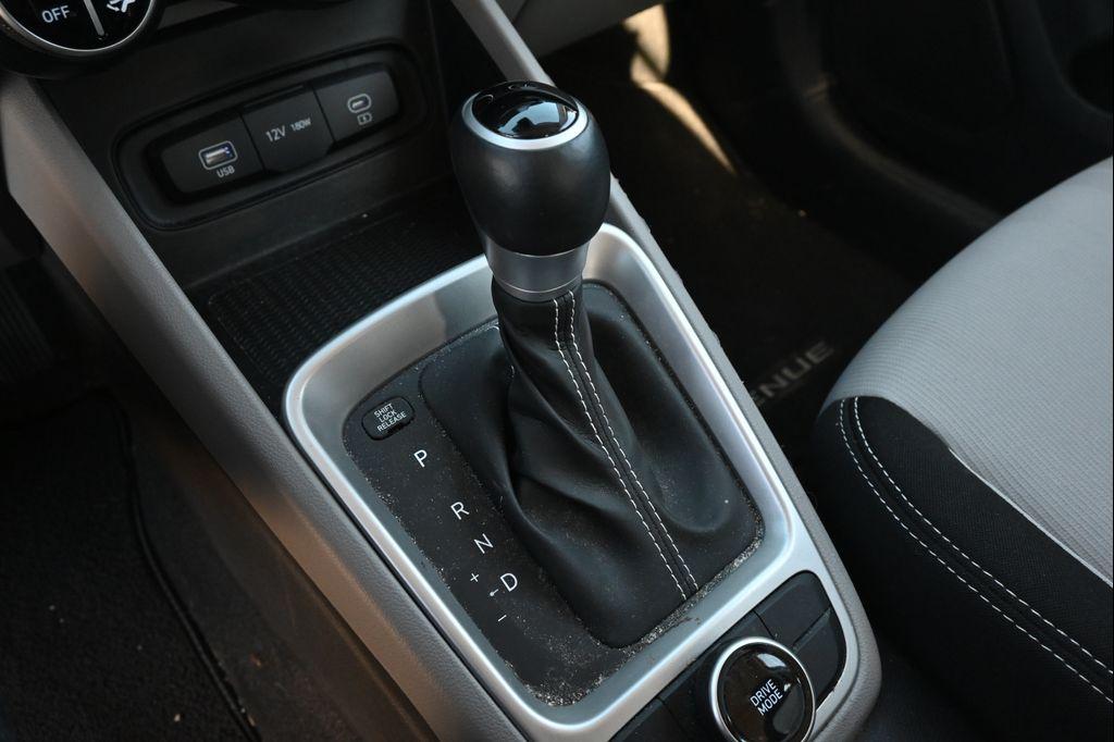 used 2024 Hyundai Venue car, priced at $18,998