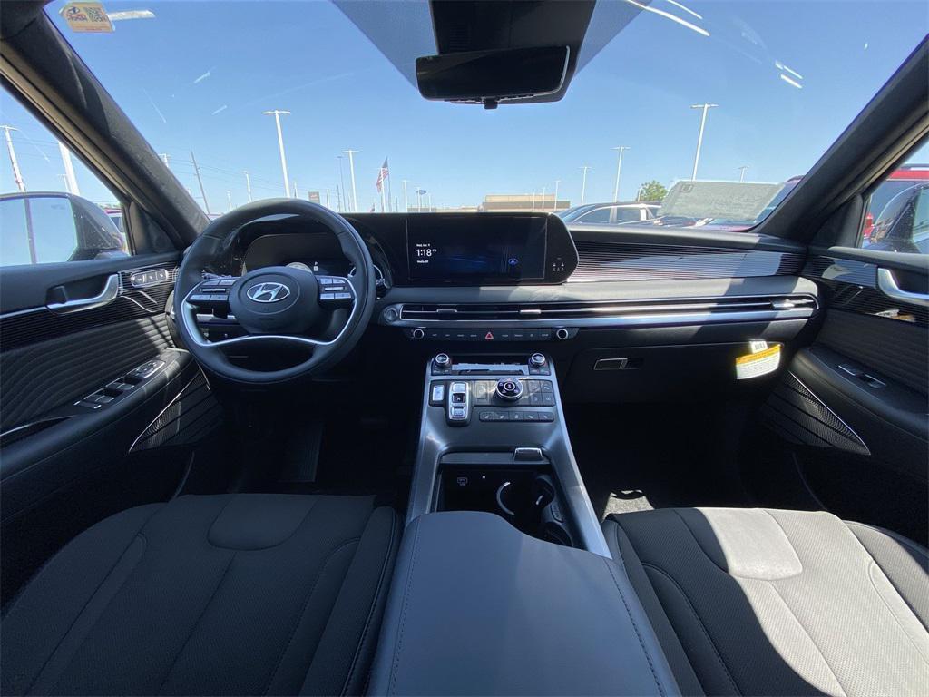 new 2025 Hyundai Palisade car, priced at $52,136