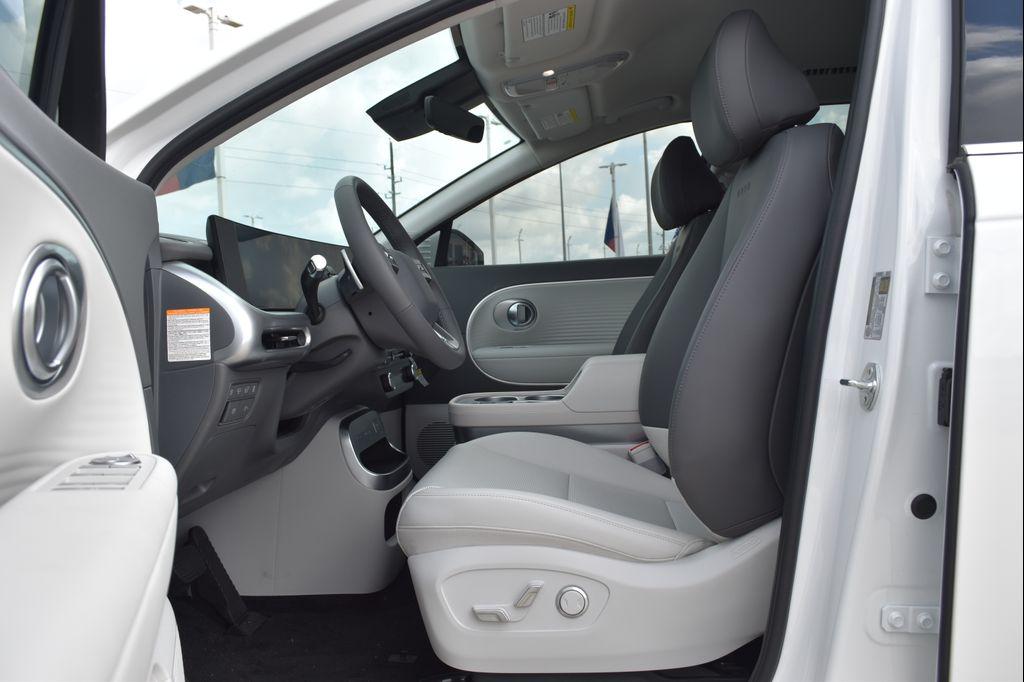 new 2026 Hyundai IONIQ 9 car, priced at $68,459