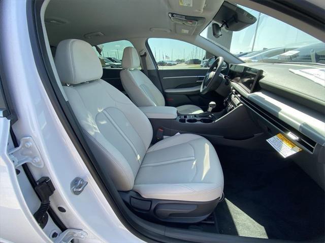 new 2025 Hyundai Sonata car, priced at $25,555