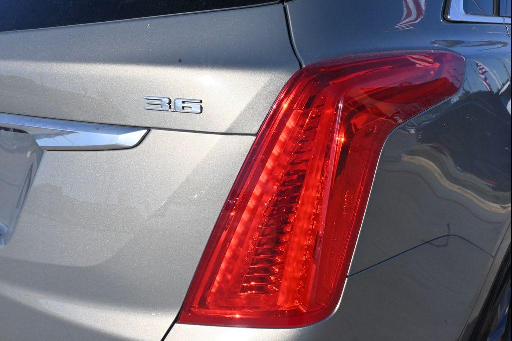 used 2019 Cadillac XT5 car, priced at $16,998