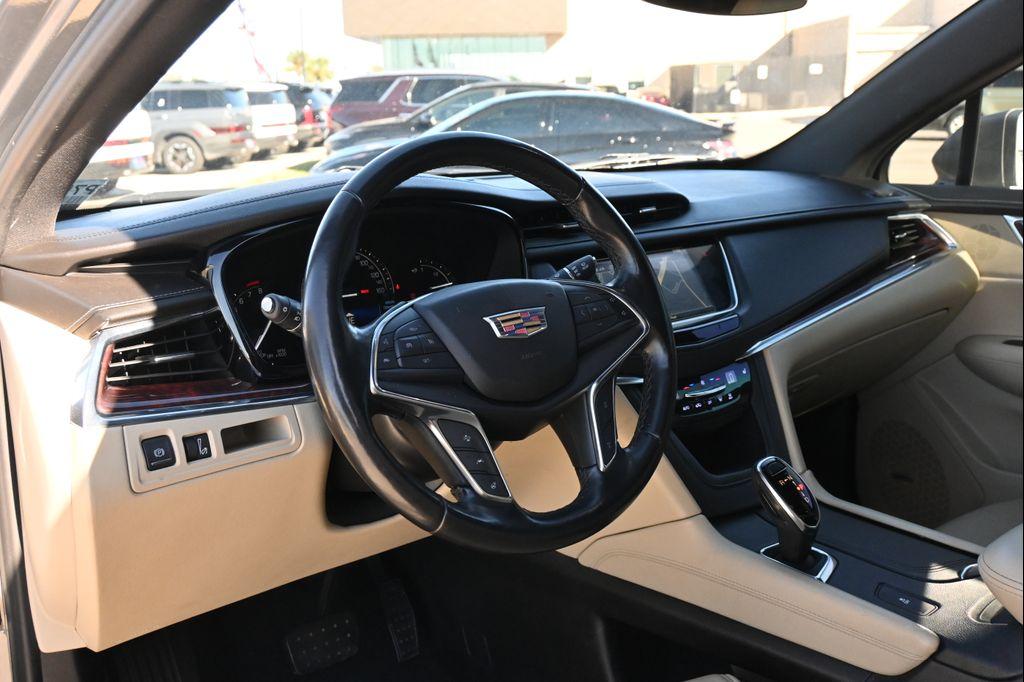 used 2019 Cadillac XT5 car, priced at $16,998