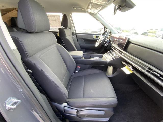 new 2025 Hyundai Santa Fe car, priced at $33,689
