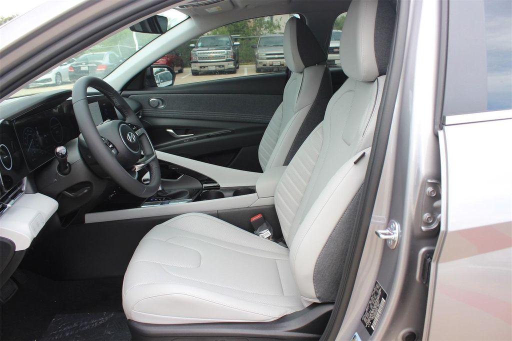 new 2025 Hyundai ELANTRA HEV car, priced at $30,911
