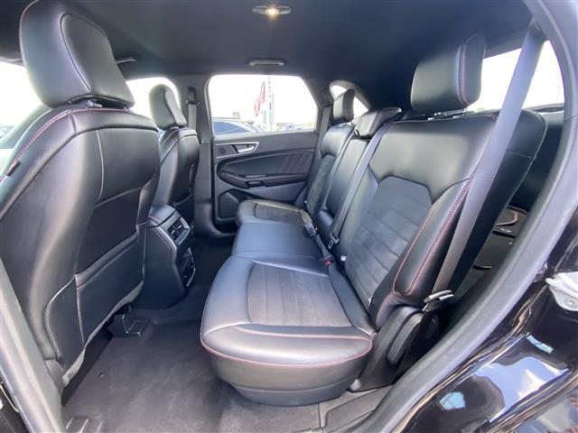 used 2022 Ford Edge car, priced at $28,999