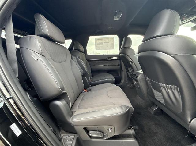 new 2025 Hyundai Palisade car, priced at $55,019