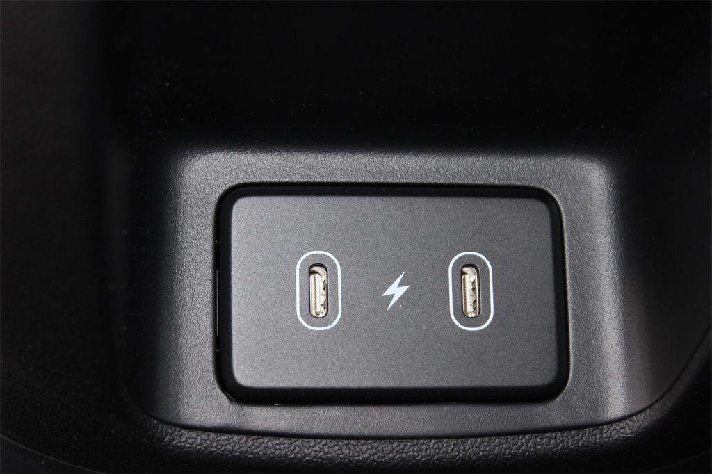 new 2025 Hyundai ELANTRA HEV car, priced at $31,398