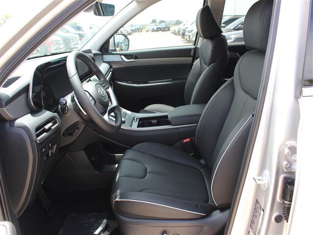 new 2025 Hyundai Palisade car, priced at $40,861