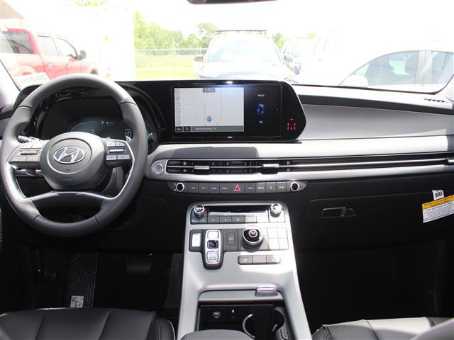 new 2025 Hyundai Palisade car, priced at $40,861