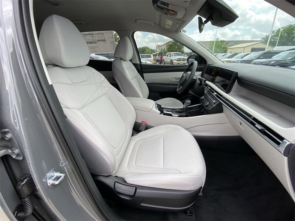 new 2025 Hyundai Tucson car, priced at $26,895