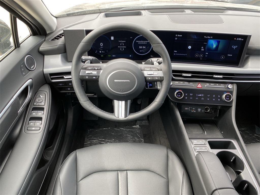 new 2025 Hyundai Sonata Hybrid car, priced at $38,828