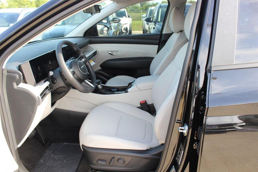 new 2025 Hyundai Tucson car, priced at $28,844