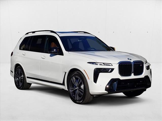 new 2025 BMW X7 car, priced at $113,675